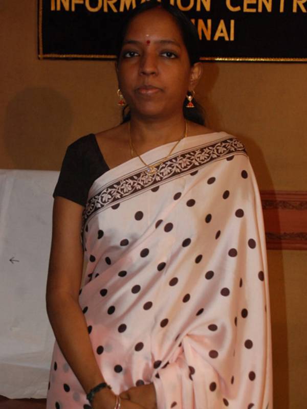 இசையமைப்பாளராக அறிமுகம்