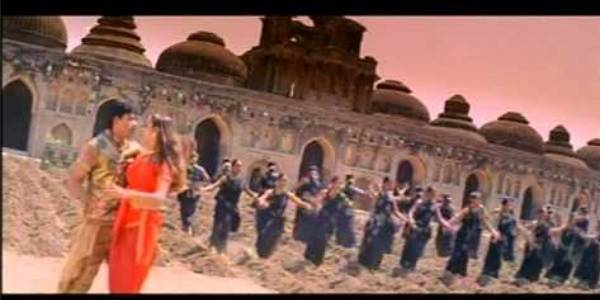 பாடகர் கார்த்திக்கின் முதல் படம்