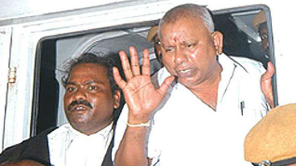 முடிசூடா மன்னன்