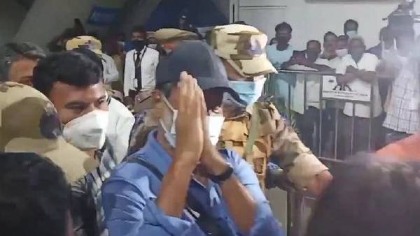 பாட்ஷா வீடியோ