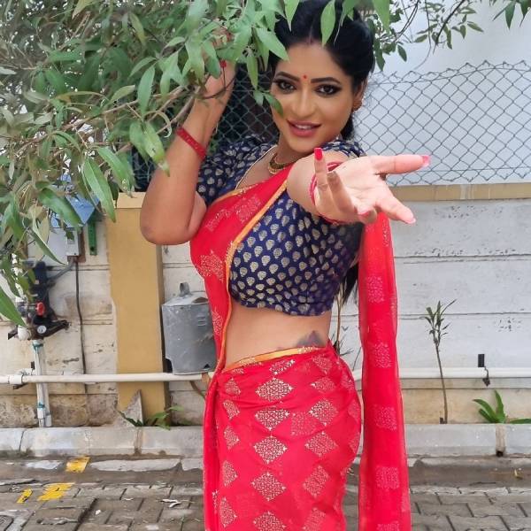 கிளாமர் போட்டோ ஷூட்ஸ்