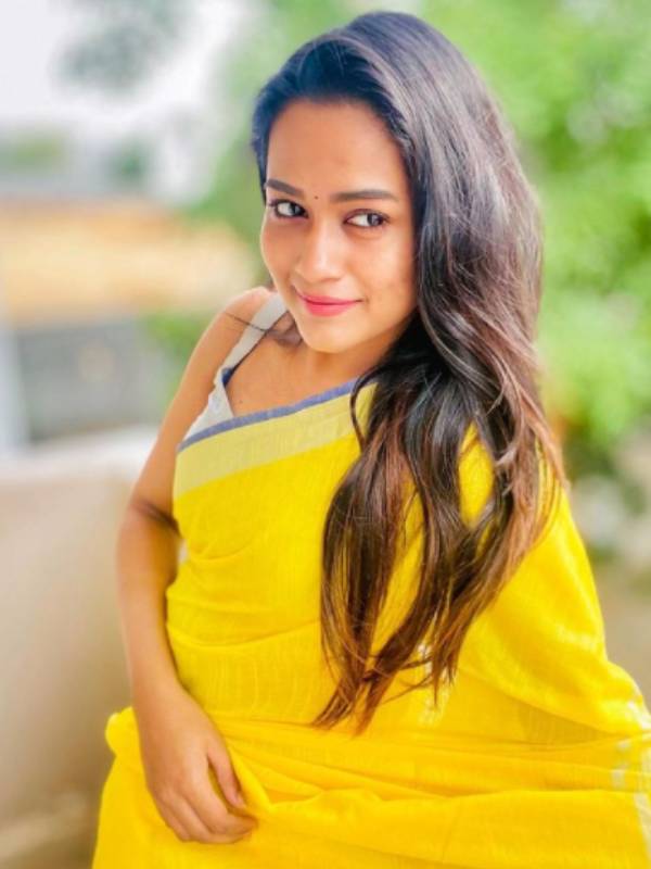 மாடலிங் ஆசை