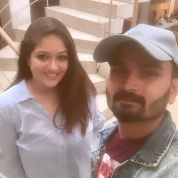 Actress Meghana Raj share a photos returns to shooting after a year. Actress Meghana Raj share a photos returns to shooting after a year.