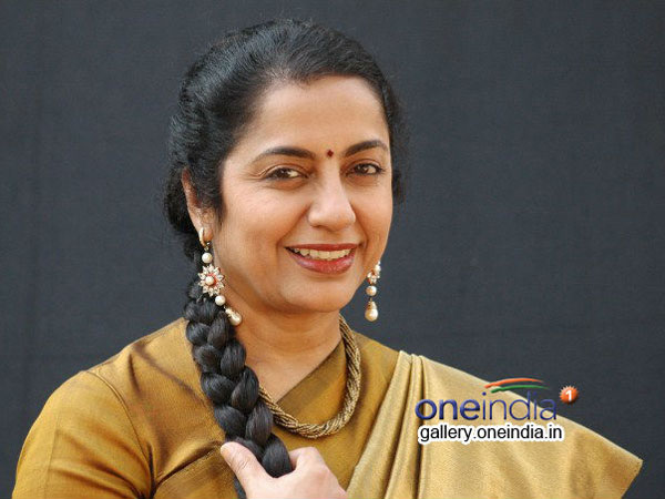 பிரபல நடிகையிடம் திட்டு