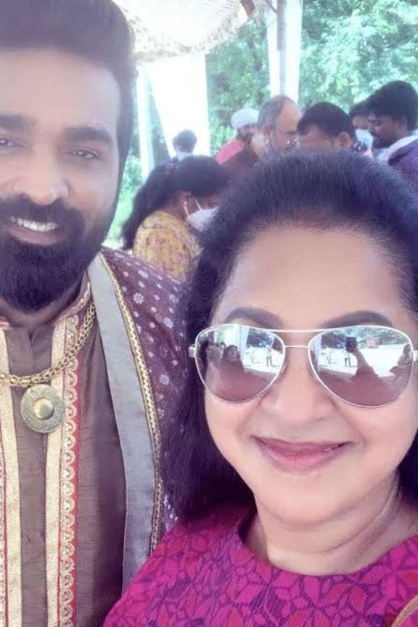 ஃபேஷன் ஸ்டுடியோஸ்