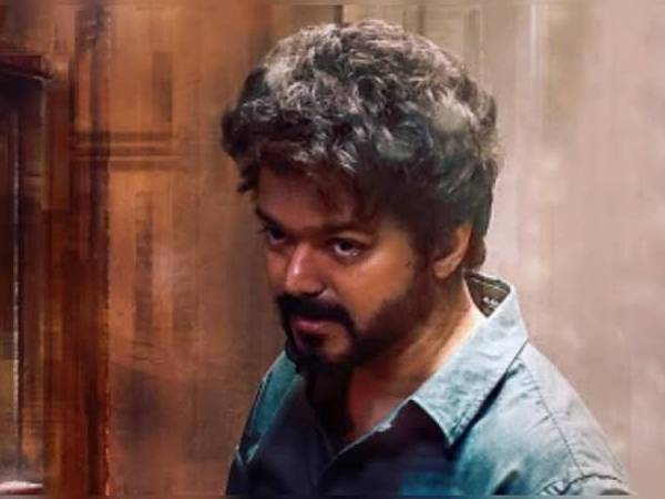 கோலாகலமாக வெளியாகி
