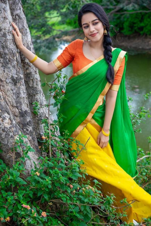 கிராமத்து குயிலாக