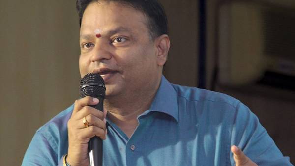 ஐசரி கணேசன் தான் கேட்டார்
