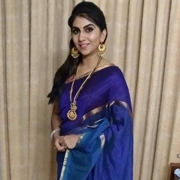 மாயா கதாபாத்திரத்தில்
