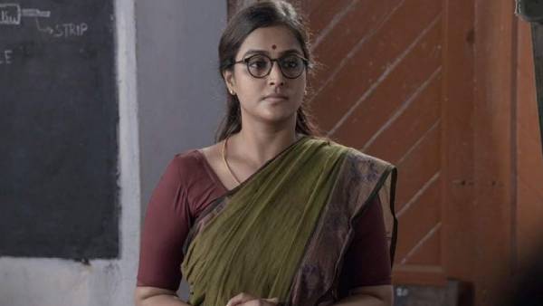 வெரைட்டி காட்டிய ரம்யா