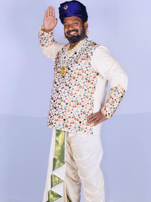 டிஆர்பி போட்டியில்