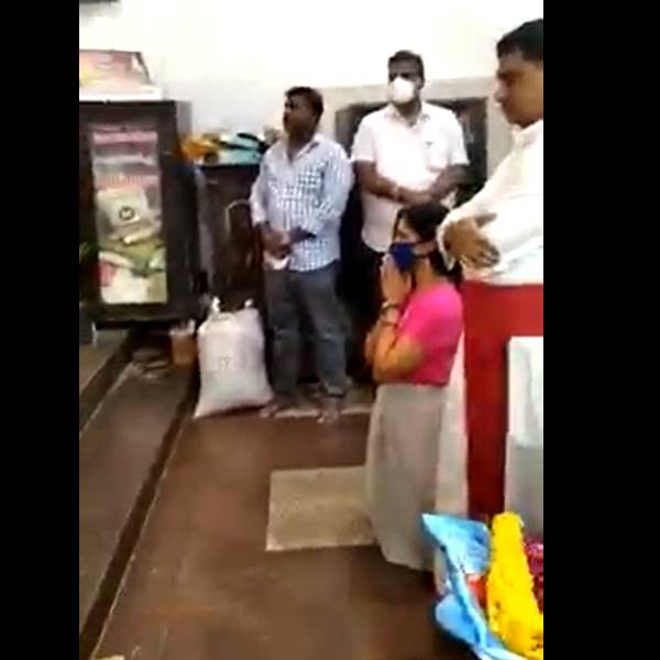 ஆலயத்தில் தரிசனம் செய்த அமலா பால்