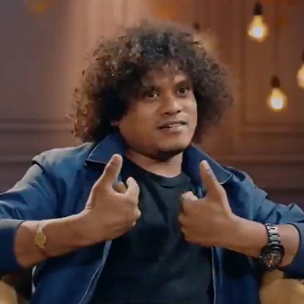 விவேக் சாரை பார்த்து வளர்ந்தேன்