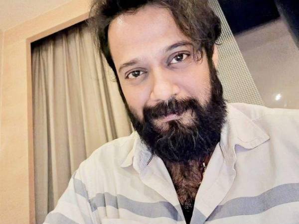 இயக்குனர் சிவாவின் தம்பி