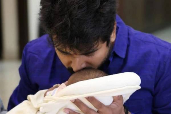 மகனுக்கு அப்பா பெயர்