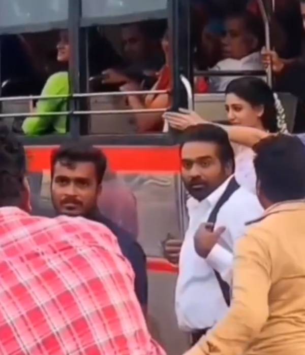 ஓவர் லீக் ஆகுதே