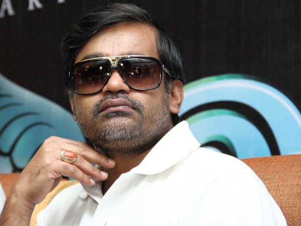 எதிர்பார்ப்பை கிளப்பிய செல்வராகவன்