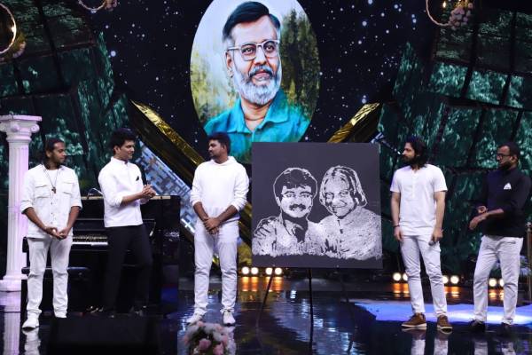 Vijay tv will tribute actor vivek on august 29 th as chinna kalaivanar vivek special program Vijay tv will tribute actor vivek on august 29 th as chinna kalaivanar vivek special program