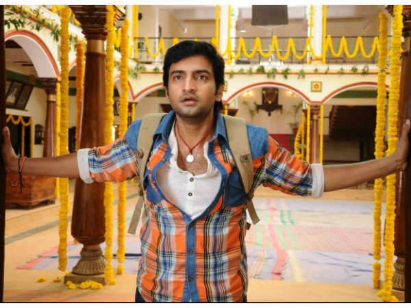 வல்லவனுக்கு புல்லும் ஆயுதம்