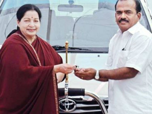 இன்னோவா கார் கொடுத்த ஜெயலலிதா