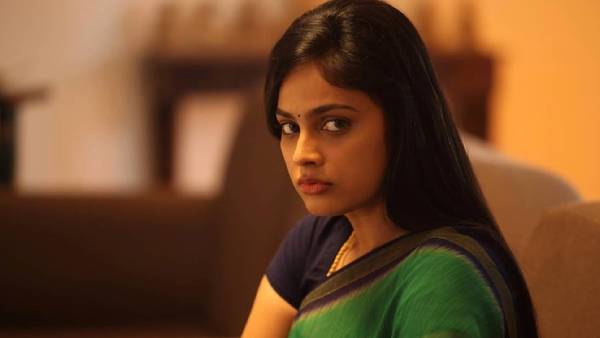 Actress Nanditha Swethas father passes away Actress Nanditha Swethas father passes away
