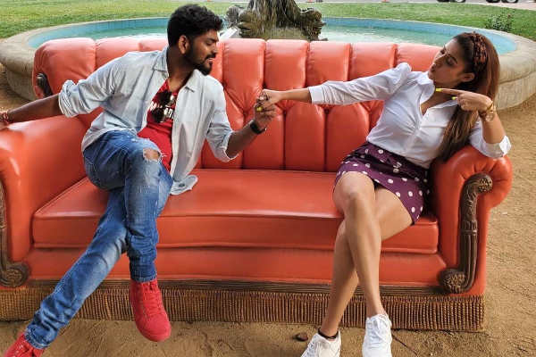 காதல் மலர்ந்தது