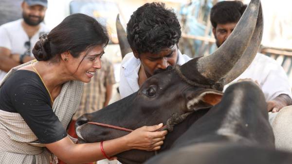 நடிப்பில் மிரட்டல்