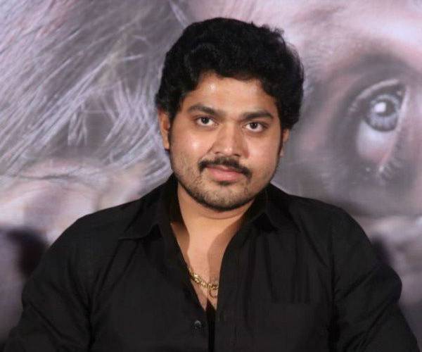 கதாநாயகனாக