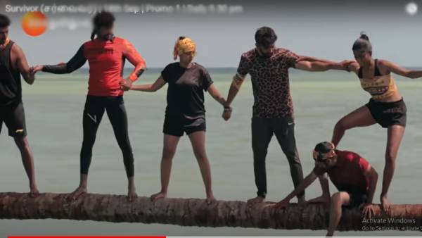 ஒரு பக்கத்தில் இருந்து மற்றொரு பக்கம்
