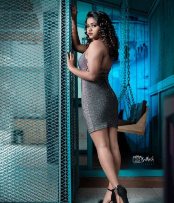 சிறு வேடத்தில்