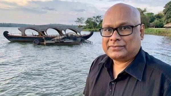 Is bigg boss fame Suresh Chakravarthy to turn director Is bigg boss fame Suresh Chakravarthy to turn director