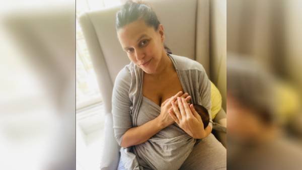 தாய்ப்பால் கொடுக்கும் புகைப்படத்தை ஷேர் செய்த பிரபல நடிகை.. பாராட்டித் தள்ளும் ரசிகர்கள்!