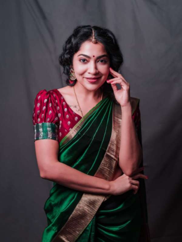 நடிகை ரம்யா சுப்ரமணியன்