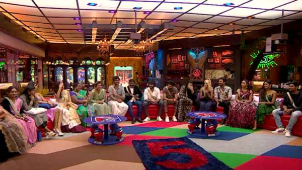 லிஸ்ட்டில் 15 போட்டியாளர்கள்