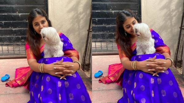 பட்டுப் புடவையும் குட்டி பப்பியும்.. நடிகை அஞ்சலி போலோ உடன் எடுத்த க்யூட் புகைப்படங்கள்!