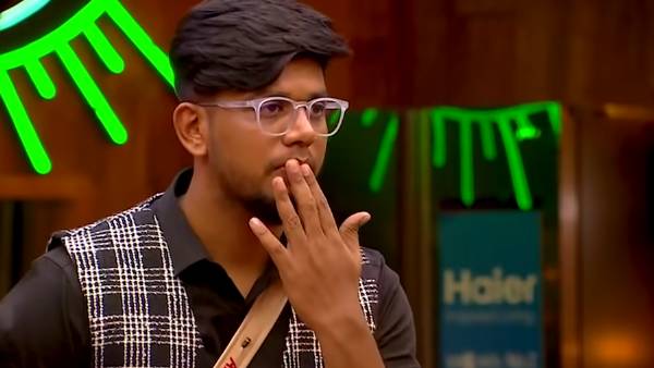 அழிச்சாட்டியம் பண்ணும் தாமரை