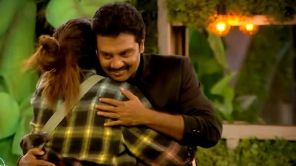 முதல் முறை போட்டியாளர் குரல்
