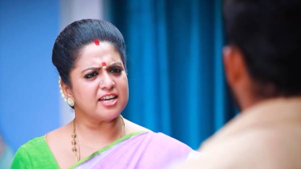 டீல் பேசும் செளந்தர்யா