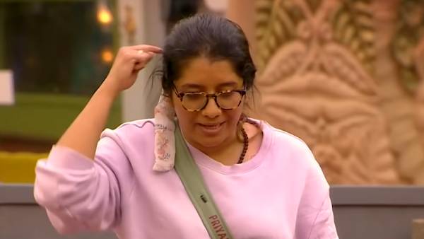அந்த தகுதி உனக்கு இல்லை