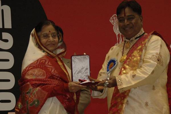 தமிழக அரசின் விருது