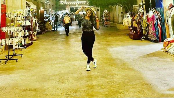 துபாயில் ஜாலியாக ஷாப்பிங் செய்த ஐஸ்வர்யா ராஜேஷின் படம் வெளியாகியுள்ளது