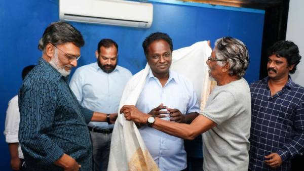 இயக்குநர்கள் பாராட்டு