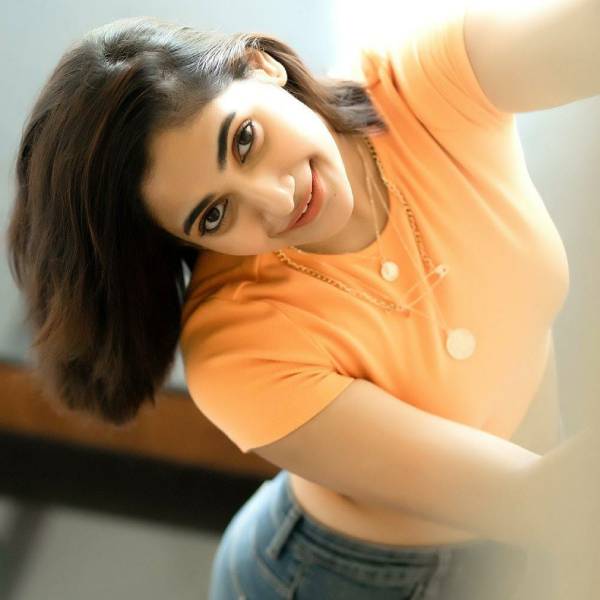 பால்வண்ண நிலவாக