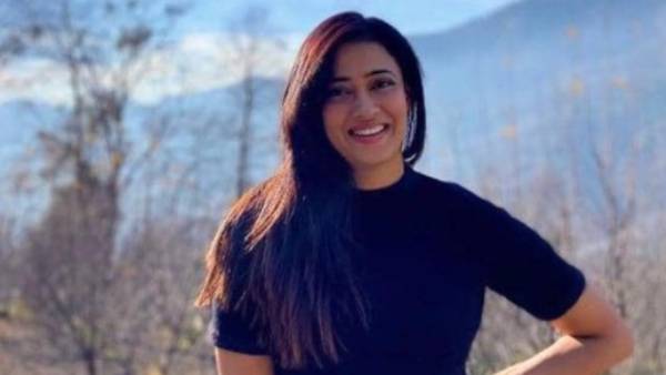 உள்ளாடை அளவு பத்தி டிவி நடிகையோட பேச்ச பாருங்க... ஒரு வரைமுறை இல்லையா? 