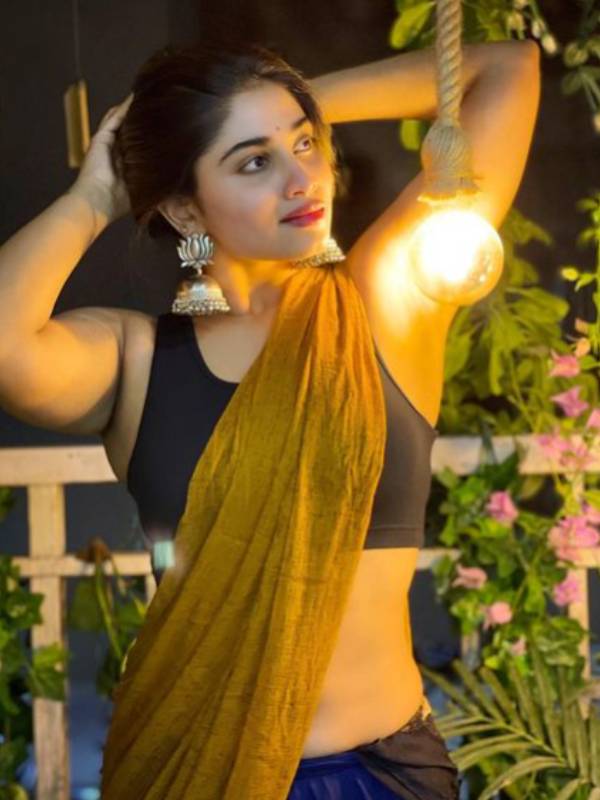 பல்பு பக்கத்திலேயே