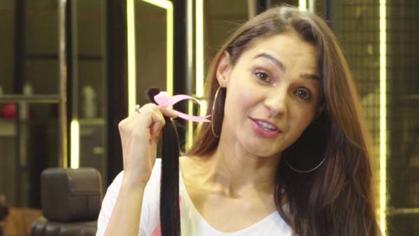 புற்று நோயாளிகளுக்காக ஆண்ட்ரியா என்ன செய்தார் தெரியுமா? ... குவியும் பாராட்டுக்கள்!