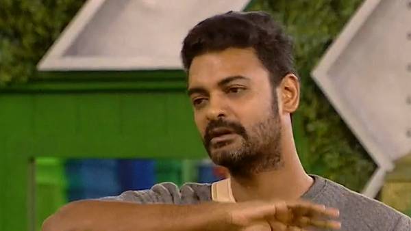 தூங்கும் போலீசிடமே திருடும் அபினய்...பிக்பாஸ் அல்டிமேட் அலப்பறைகள் 