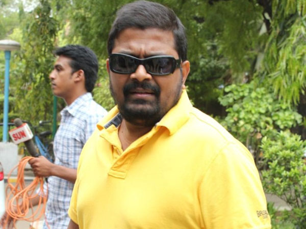 தனி ஸ்டைலில்