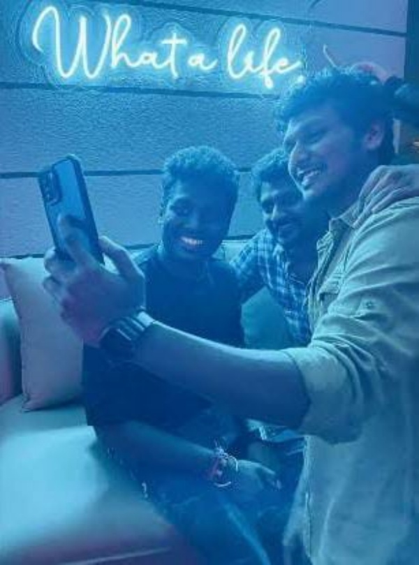 இளம் இயக்குனர்கள்