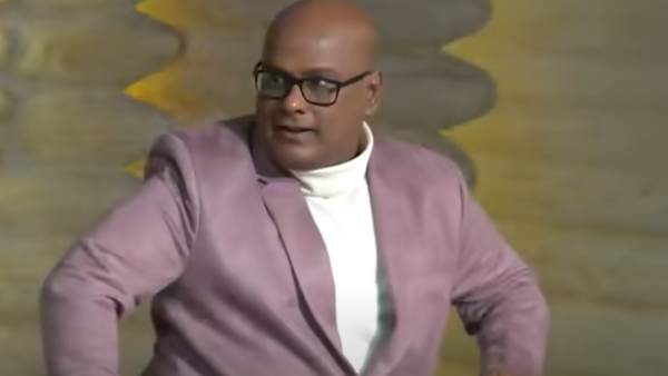 பழைய வில்லன் மாதிரி இருக்கு